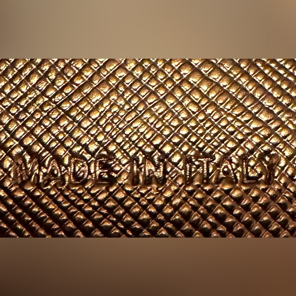 💎Prada Saffiano Bronze Wallet-EUC - Picture 8 of 15